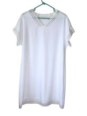 3/$20 Emery Rose White Crochet-Trim Midi Dress
